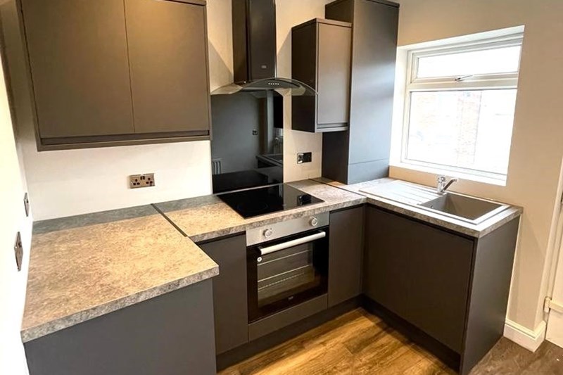 1-Bedroom First Floor Apartment (South Street) 1-Bedroom First Floor Apartment (South Street)