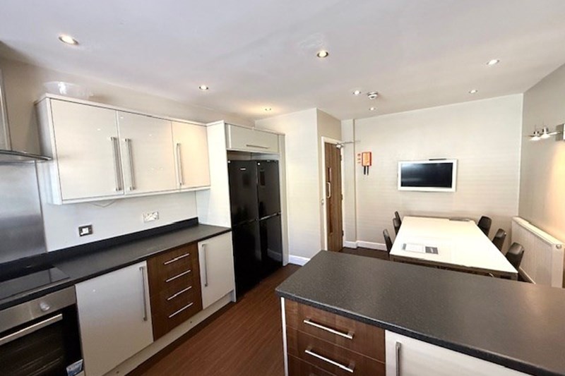 92 The Railway Residence - Ground Floor 92 The Railway Residence - Ground Floor